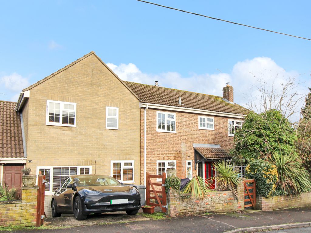 5 bed detached house for sale in Somerset Way, Semington, Trowbridge