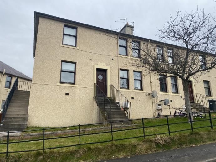 2 bed flat to rent in The Crescent, Gorebridge EH23, £850 pcm Zoopla