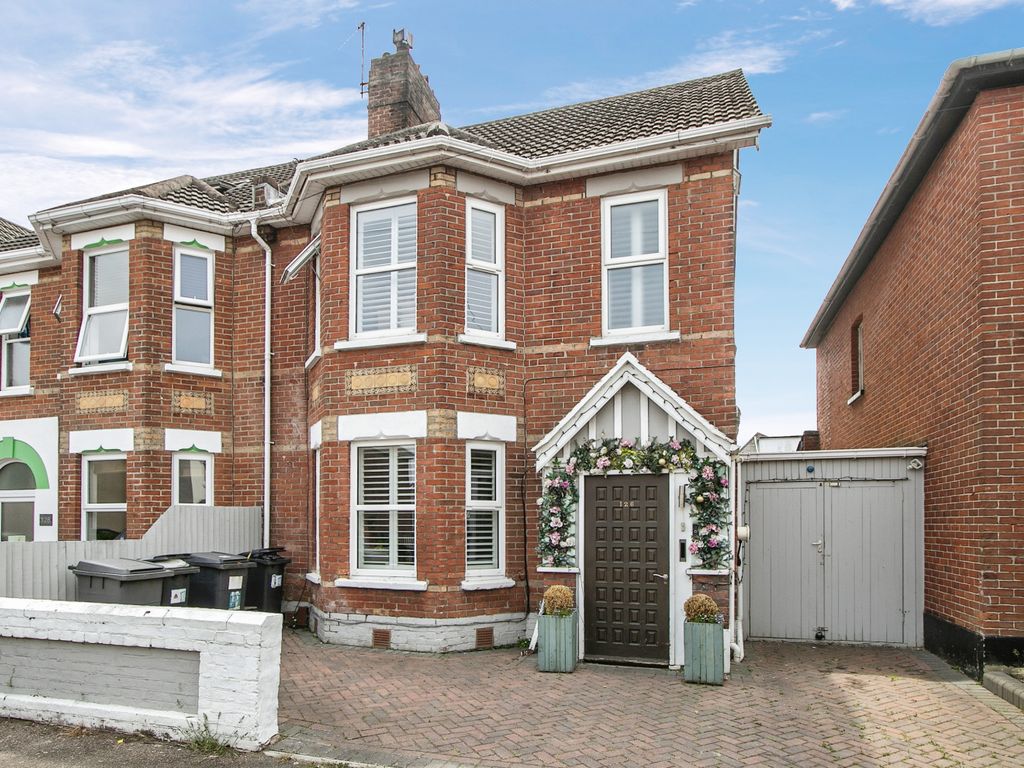 4 bed semidetached house for sale in Haviland Road East, Bournemouth