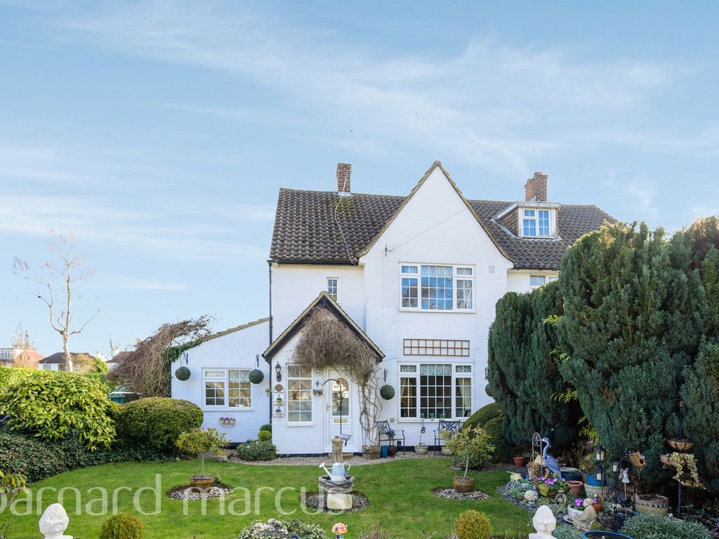 4 bed semidetached house for sale in Alington Grove, Wallington SM6