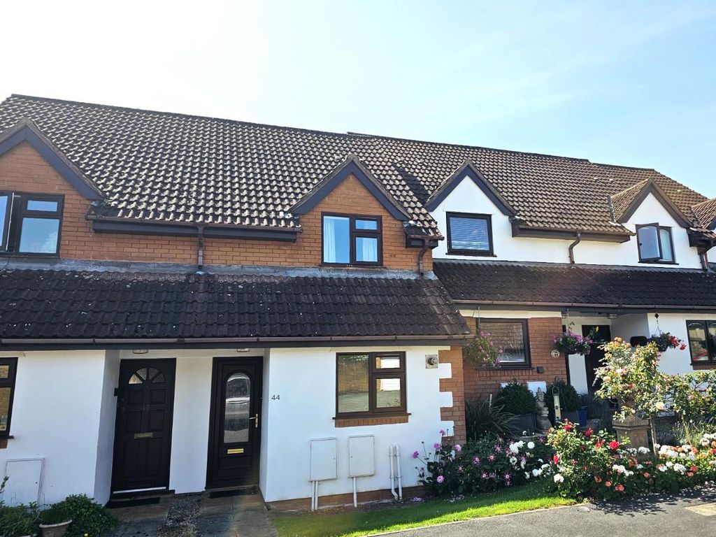 2 bed terraced house for sale in Orkney Mews, Tiverton, Devon EX16, £