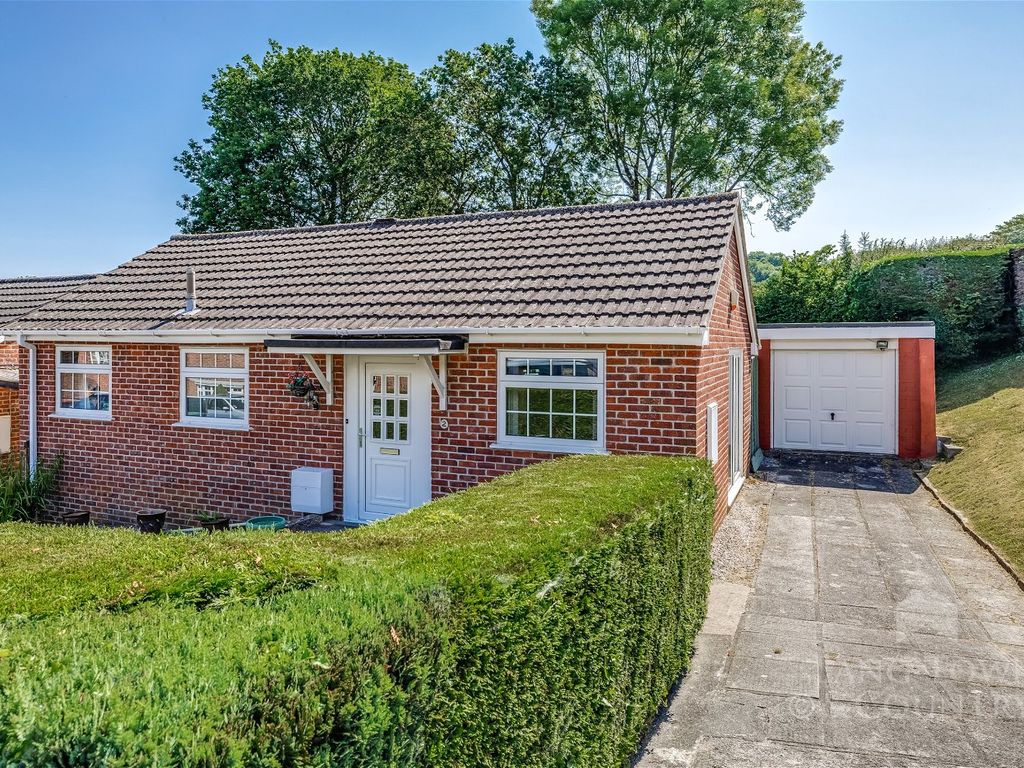 2 bed bungalow for sale in Basinghall Close, Goosewell, Plymouth. PL9