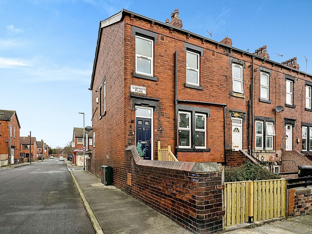 3 bed end terrace house to rent in Longroyd Place, Leeds, West Yorkshire LS11 Zoopla