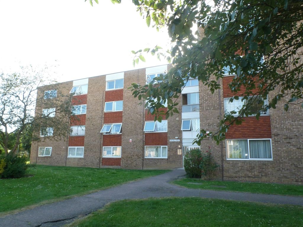 Dearne Walk, Bedford MK41  