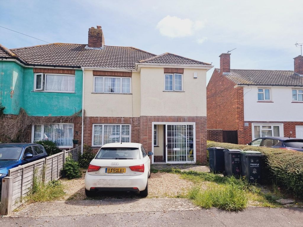 3 bed semidetached house for sale in Wavell Road, Gosport, Hampshire