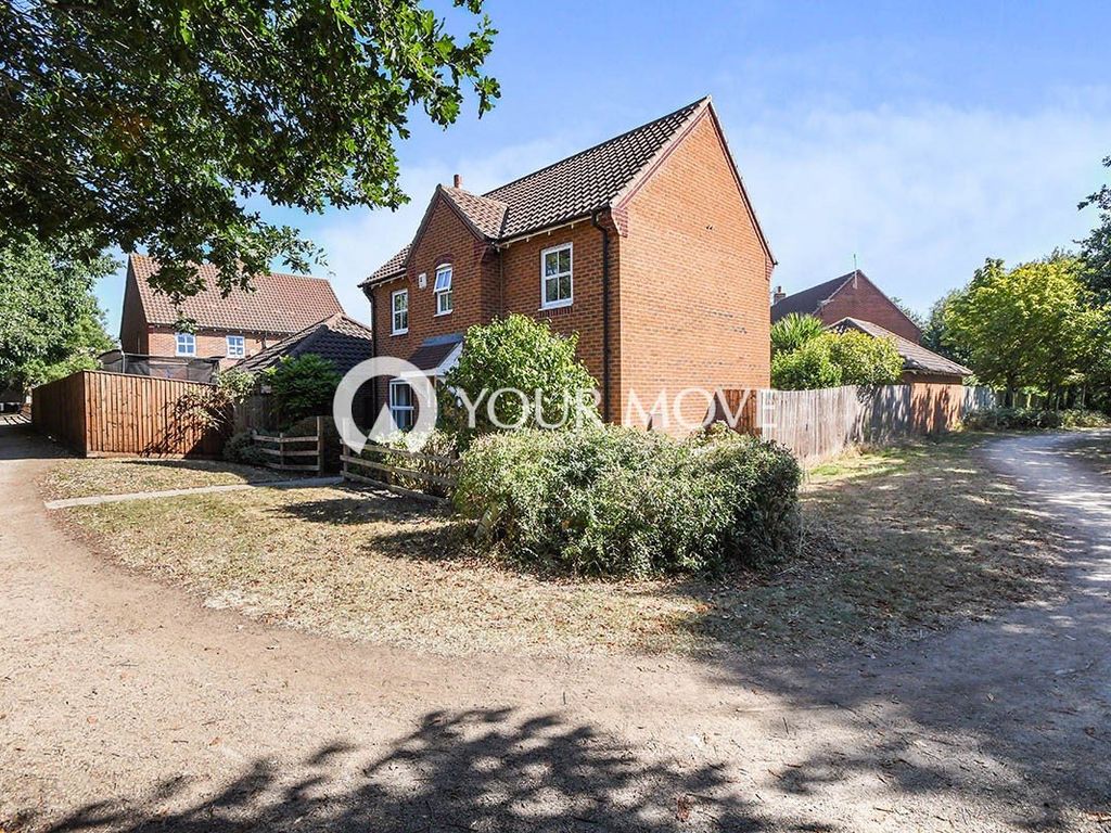 3 bed detached house for sale in Privet Walk, Witham St. Hughs, Lincoln