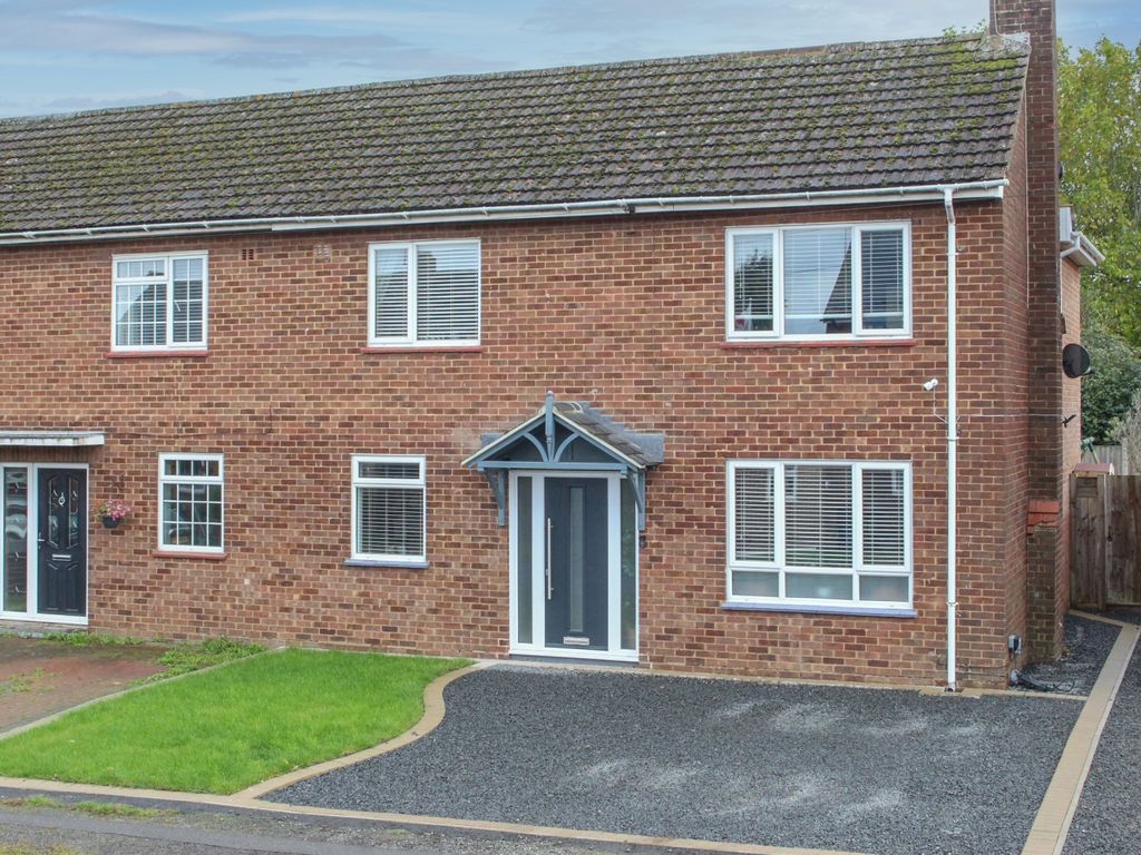 4 bed semidetached house for sale in Lywood Road, Leighton Buzzard LU7, £440,000 Zoopla