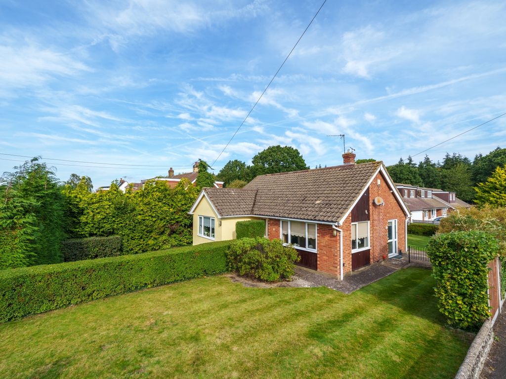 3 bed detached house for sale in Southfields Road, West Kingsdown, Sevenoaks TN15, £425,000 Zoopla