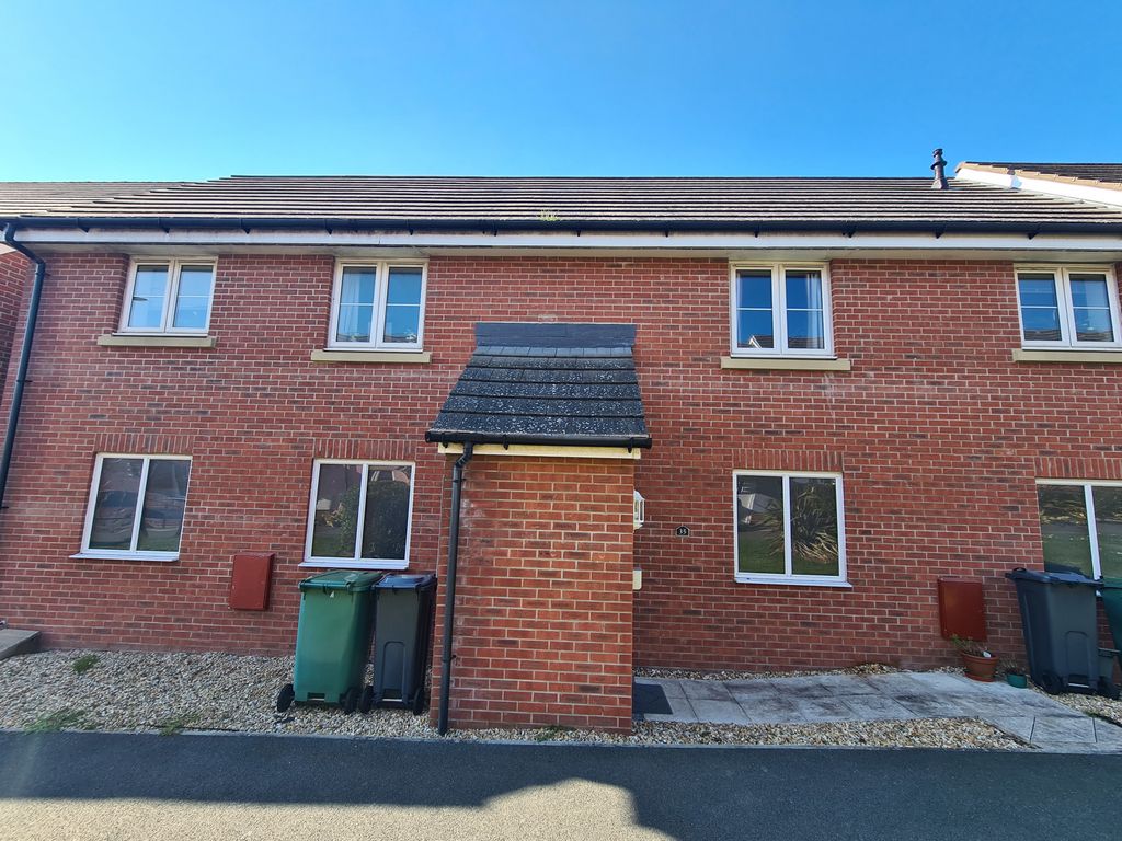 1 bed flat for sale in Captains Parade, East Cowes PO32 Zoopla