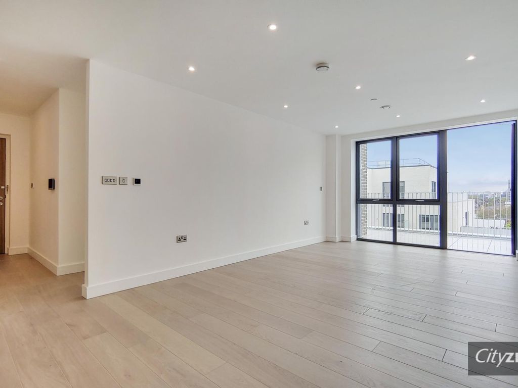 3 bed flat to rent in Clapham Place, 340A Clapham Road, London SW9 Zoopla