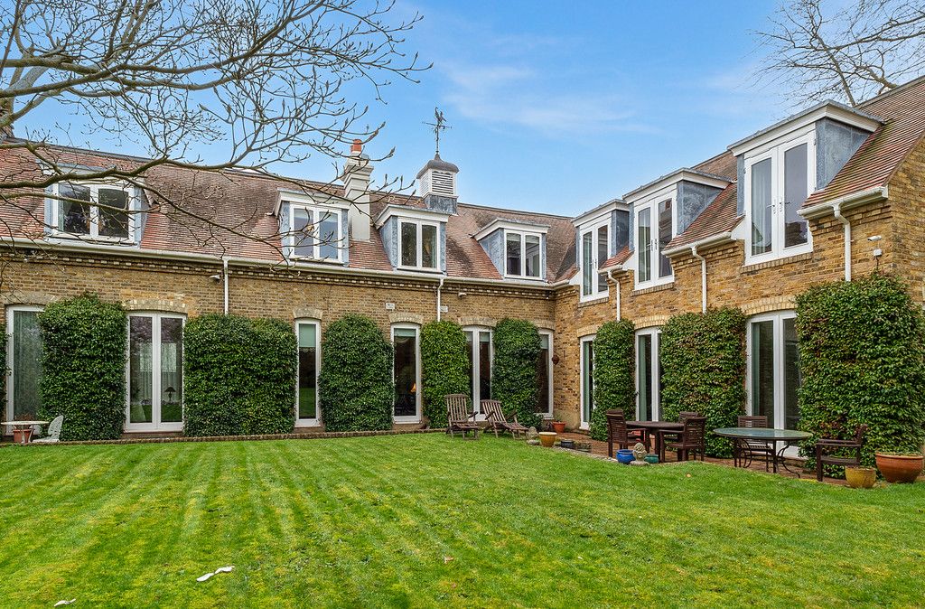 5 bed detached house for sale in Stanley Road, London SW14, £4,000,000