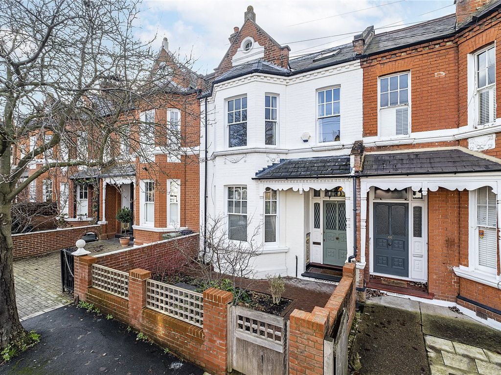 Briarwood Road, London SW4  