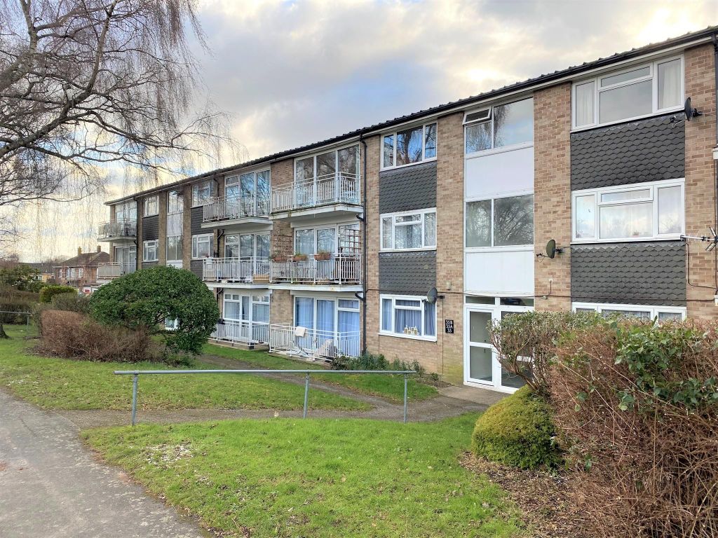 2 bed flat to rent in Fraser Road, Kings Worthy, Winchester SO23 Zoopla