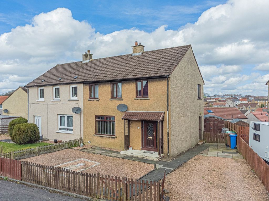 3 bed villa for sale in Weir Avenue, Cowdenbeath KY4, £125,000 Zoopla