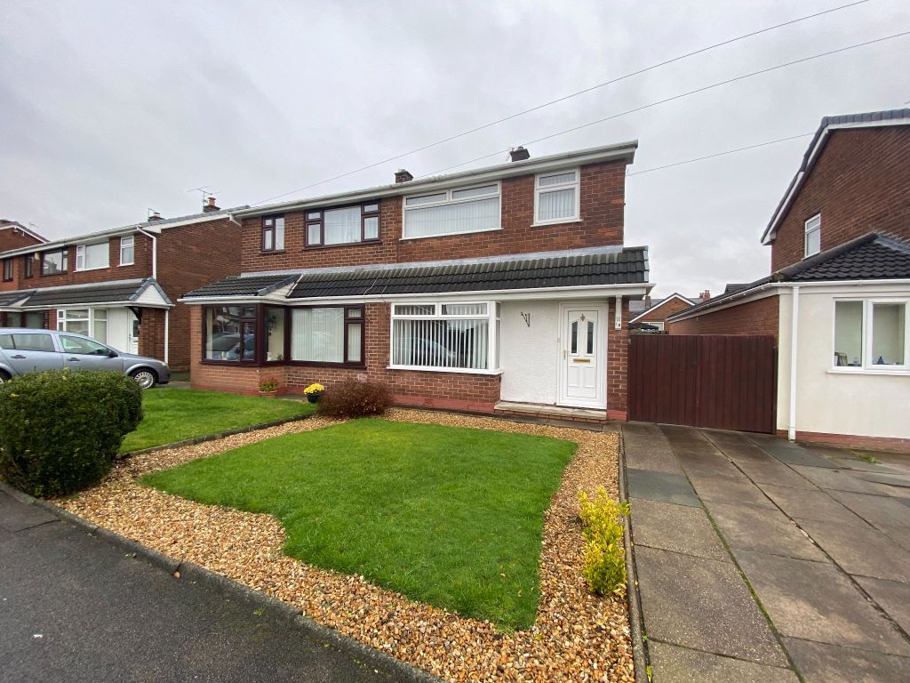3 bed semidetached house for sale in Tenbury Drive, AshtonIn
