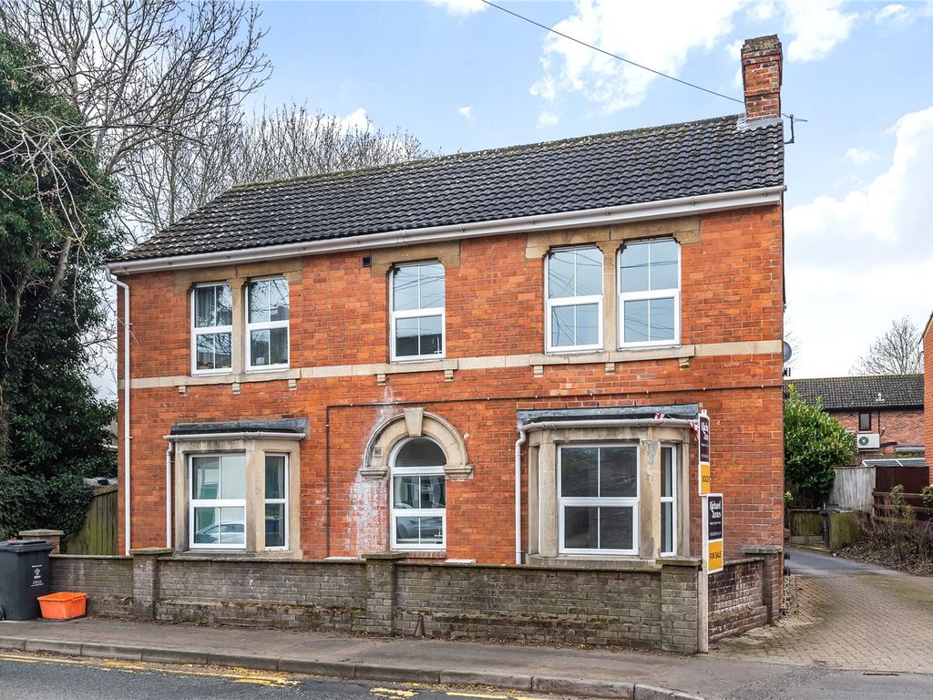 1 bed flat for sale in Devizes Road, Wroughton, Swindon SN4 Zoopla