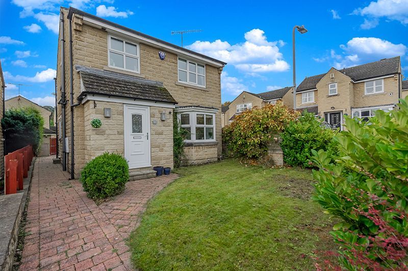3 bed detached house for sale in Tenterfields, Apperley Bridge