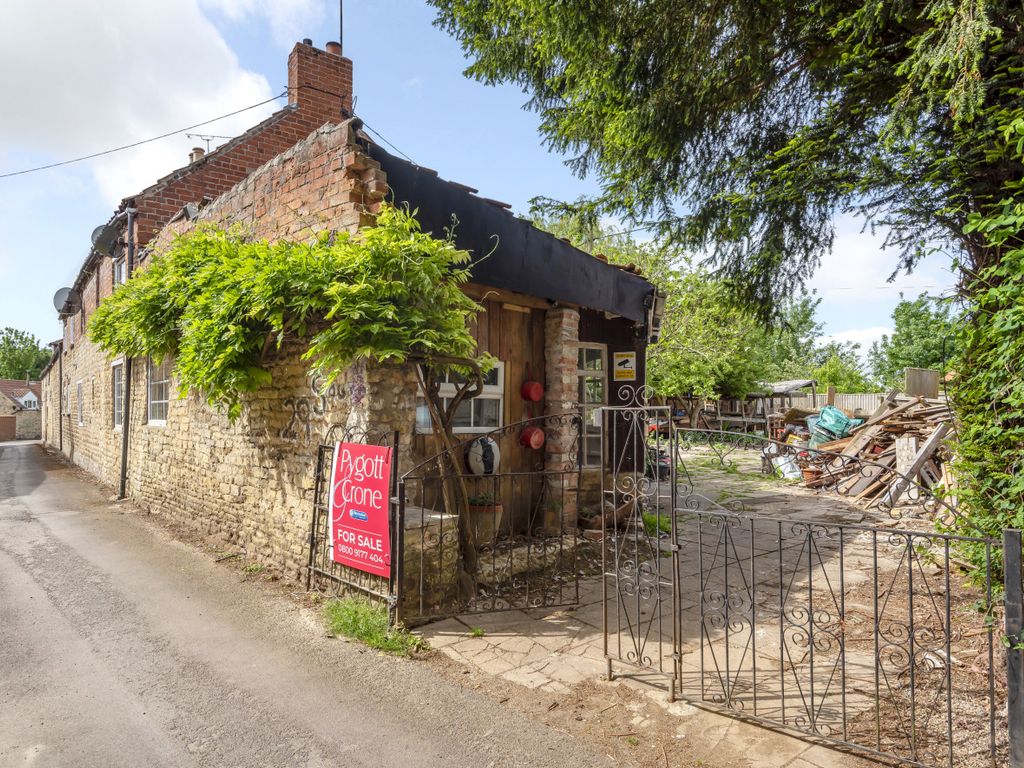 2 bed end terrace house for sale in Washdyke Lane, Fulbeck NG32 Zoopla