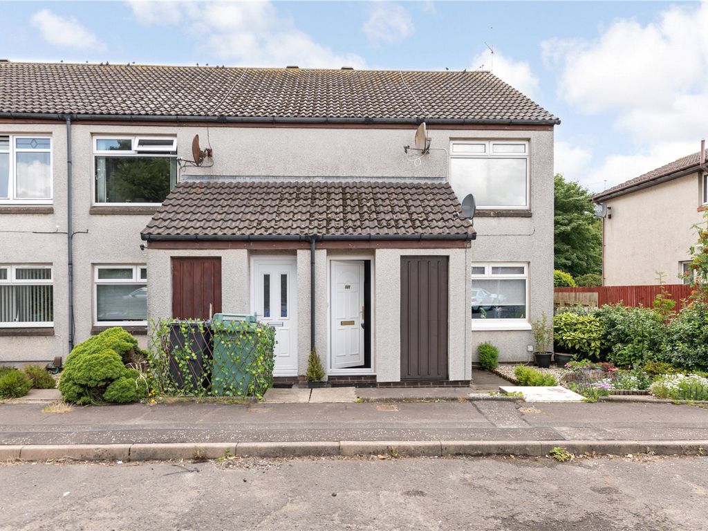 1 bed flat for sale in Deveron Road, Troon, South Ayrshire KA10, £