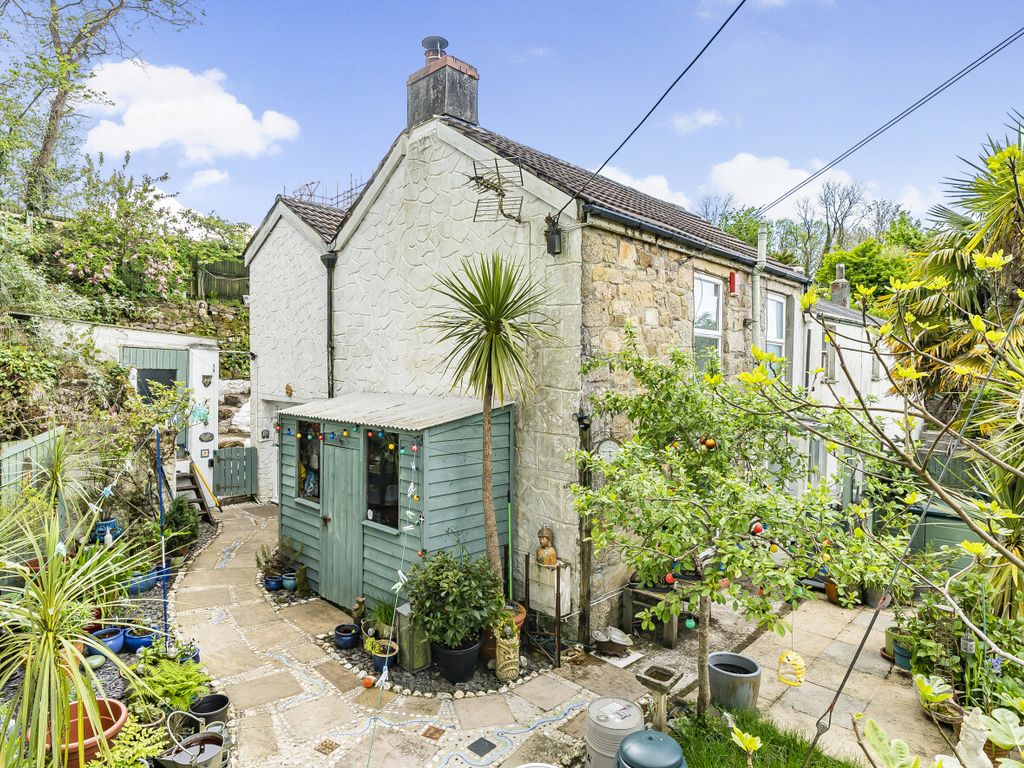 3 bed semidetached house for sale in Tolgarrick Road, Tuckingmill