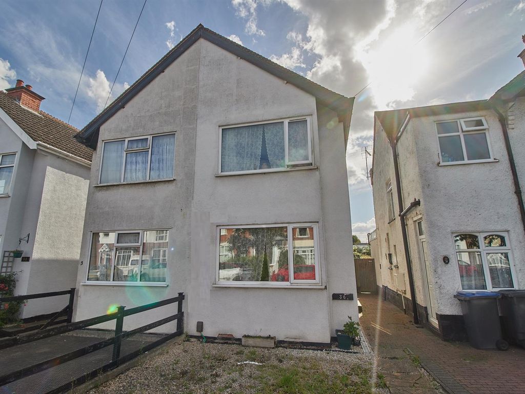 2 bed semidetached house for sale in Northfield Road, Hinckley LE10