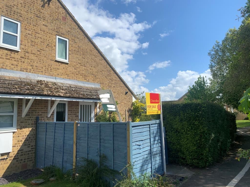 1 bed terraced house for sale in witney, oxfordshire ox28