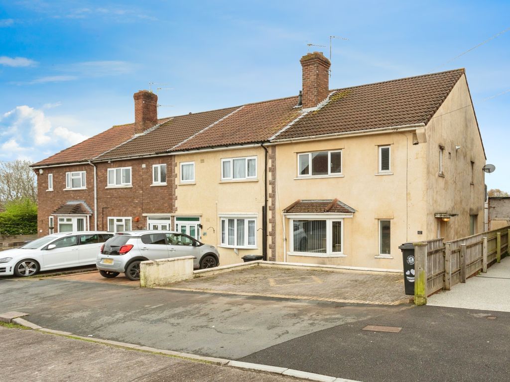 3 bed end terrace house for sale in Belroyal Avenue, Broomhill, Bristol