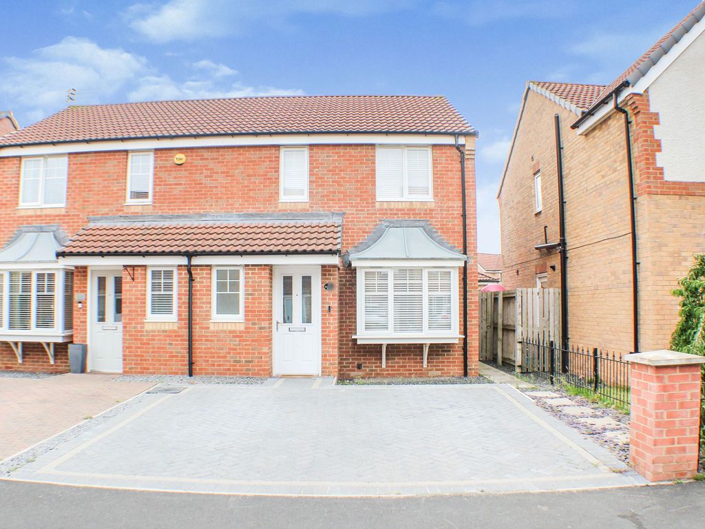 3 bed semidetached house to rent in Rothbury Drive, Ashington NE63