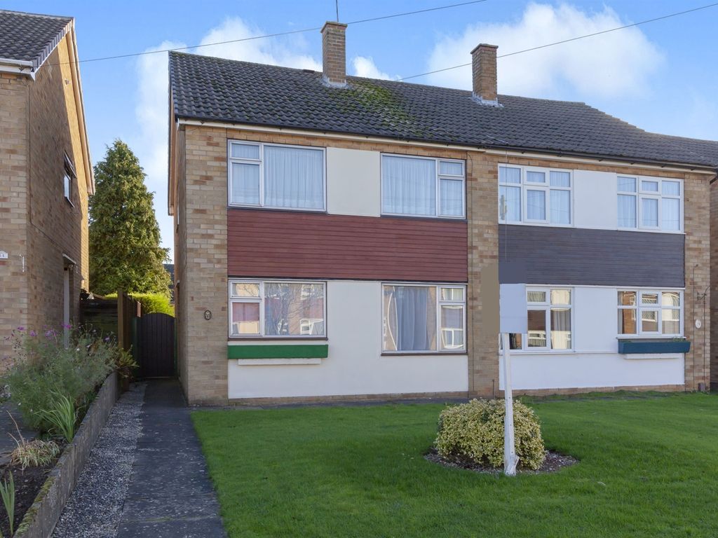 3 bed semidetached house for sale in Edale Green, Burbage, Hinckley