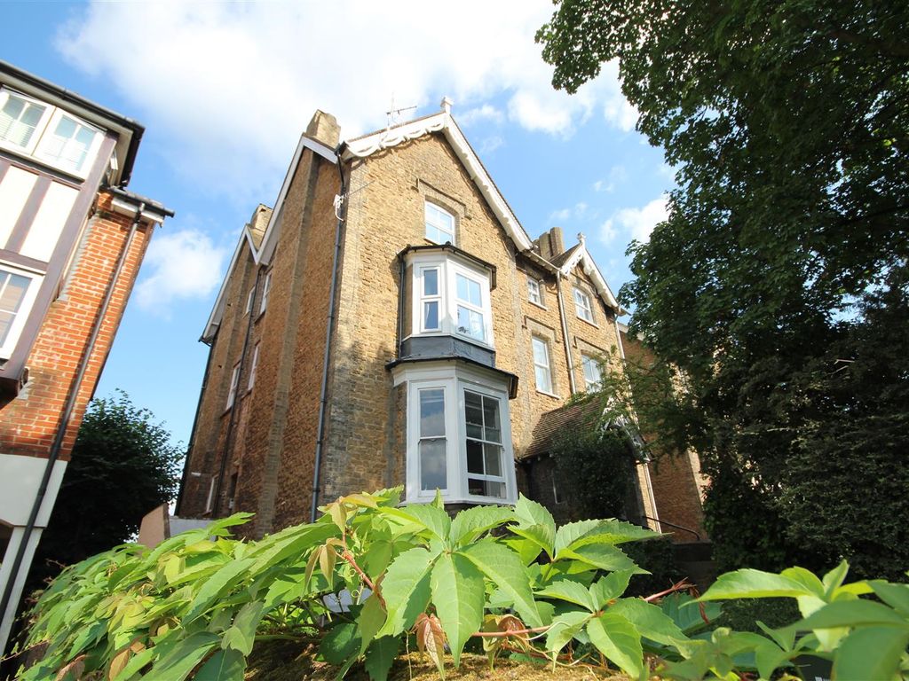 1 bed flat to rent in Stoke Road, Guildford GU1 Zoopla