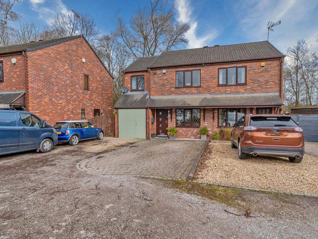 3 bed semidetached house for sale in Littleworth Road, Hednesford