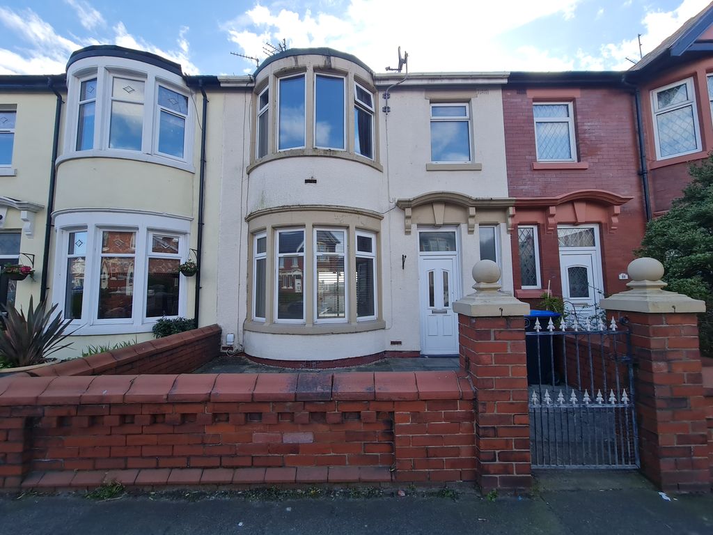 3 bed terraced house for sale in Grasmere Road, Blackpool FY1, £120,000