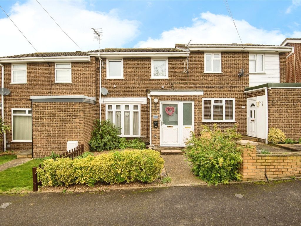 3 bed terraced house for sale in Broadway, Gillingham, Kent ME8, £