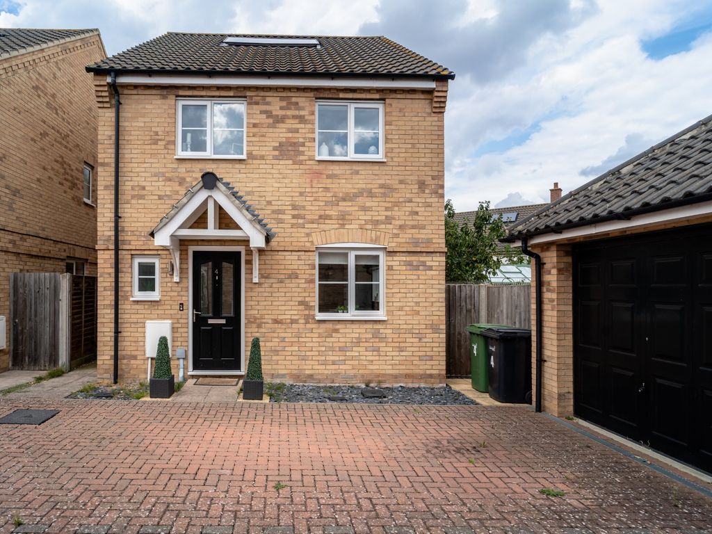 3 bed detached house for sale in Clarence House Court, Diss IP22 Zoopla