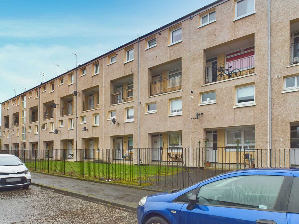 2 bed for sale in Brownsdale Road, Rutherglen, Glasgow G73, £70,000 Zoopla