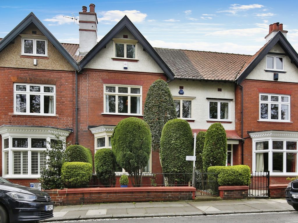 4 bed town house for sale in Beechwood Avenue, Darlington, Durham DL3