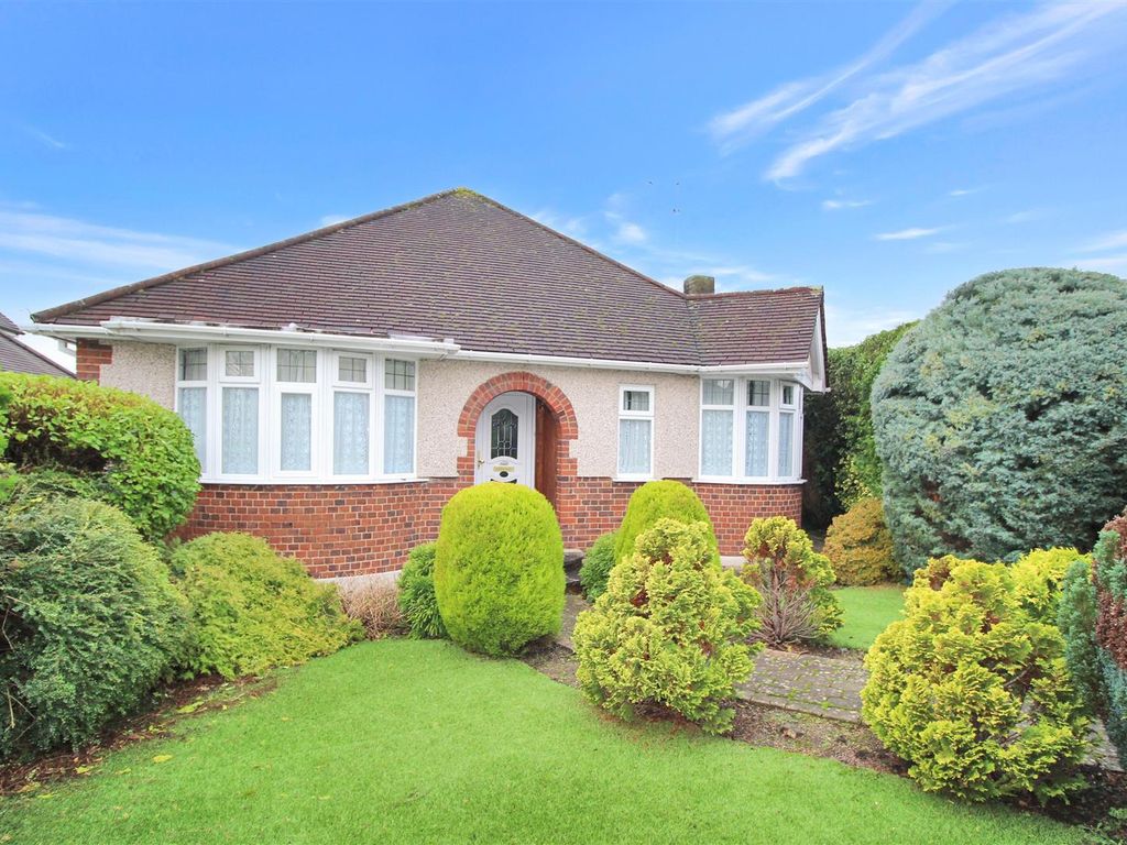2 bed detached bungalow for sale in Highfield Drive, Ewell, Epsom KT19