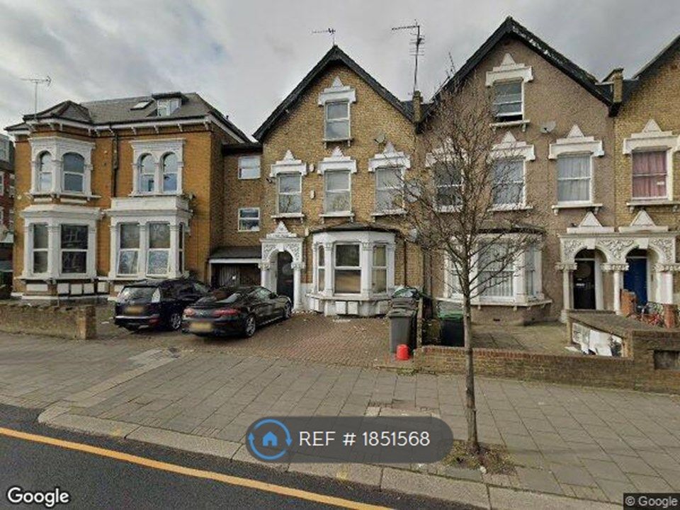 2 bed flat to rent in High Road, London N22, £1,700 pcm Zoopla