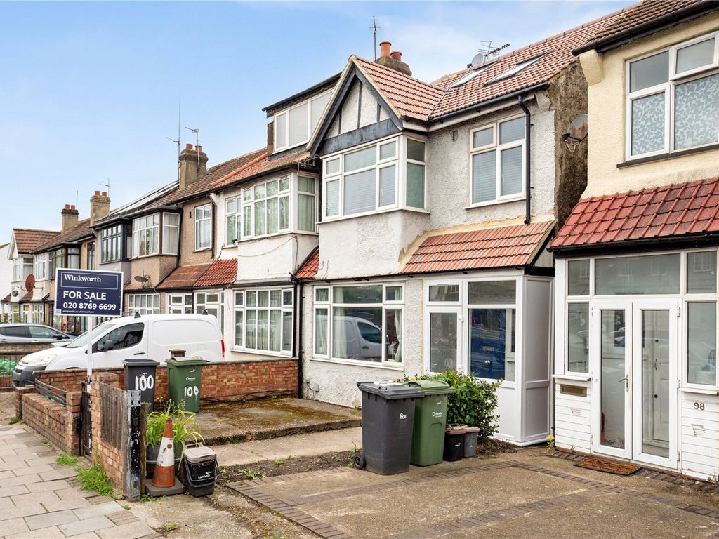 3 bed flat for sale in Streatham Vale, London SW16, £350,000 Zoopla