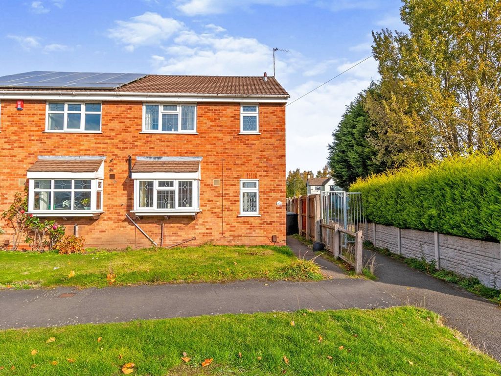 3 bed semidetached house for sale in Hough Road, Walsall WS2 Zoopla