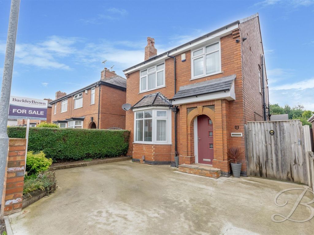 3 bed detached house for sale in Abbott Road, Mansfield NG19, £235,000