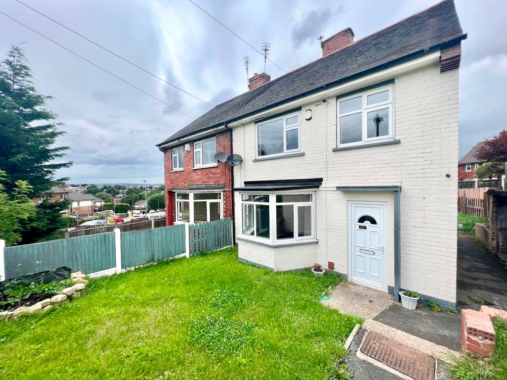 3 bed semidetached house to rent in Bradstone Road, Rotherham S65 Zoopla