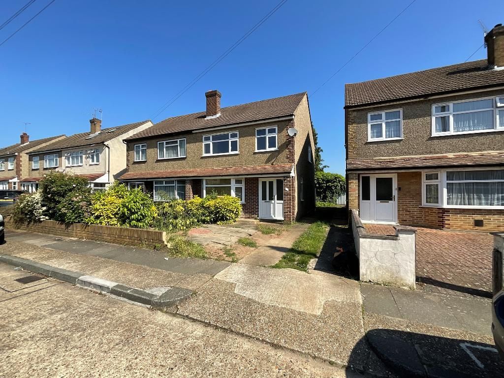 3 bed semidetached house for sale in Epping Close, Romford, Essex RM7