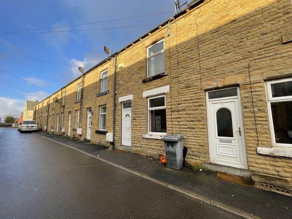 2 bed terraced house for sale in Healey Street, Healey, Batley WF17
