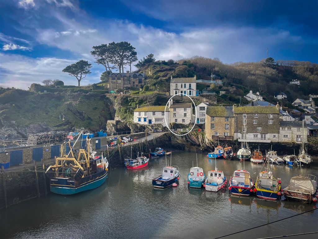 3 bed semidetached house for sale in Quay Road, Polperro, Looe PL13, £