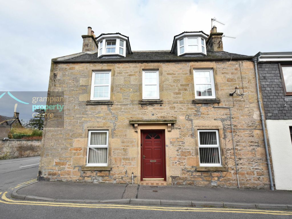 South Guildry Street, Elgin IV30