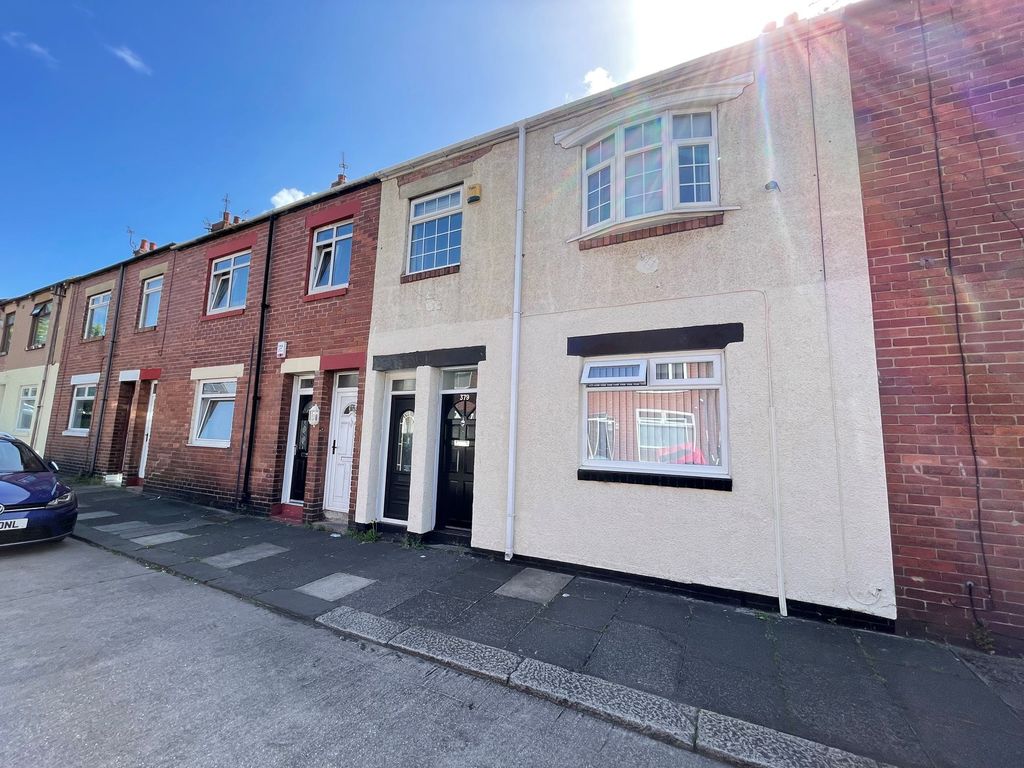 3 bed flat for sale in Taylor Street, South Shields NE33 Zoopla