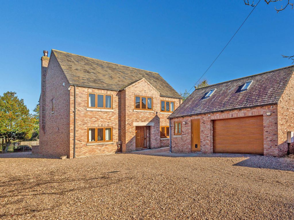 6 bed detached house for sale in Main Street, Hensall, Goole DN14 Zoopla