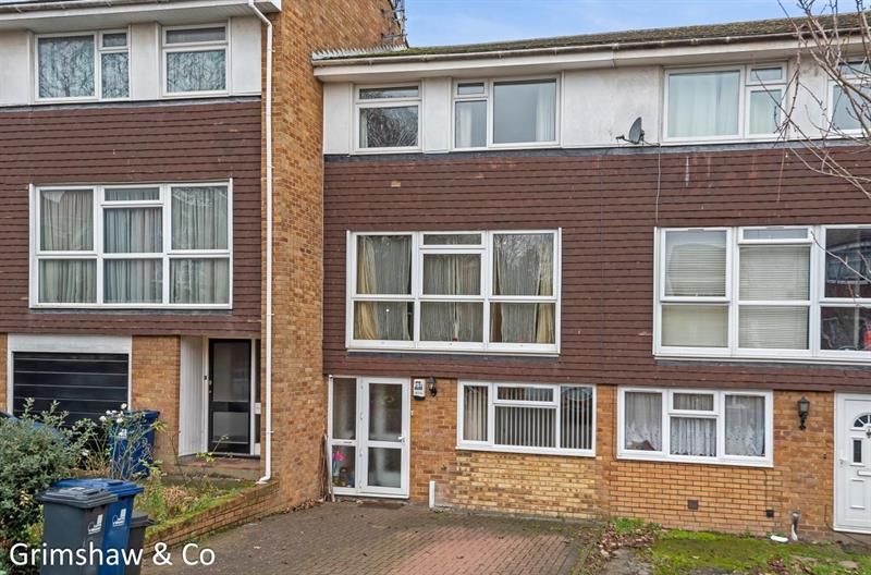 5 bed property for sale in Lanark Close, Ealing, London W5 Zoopla