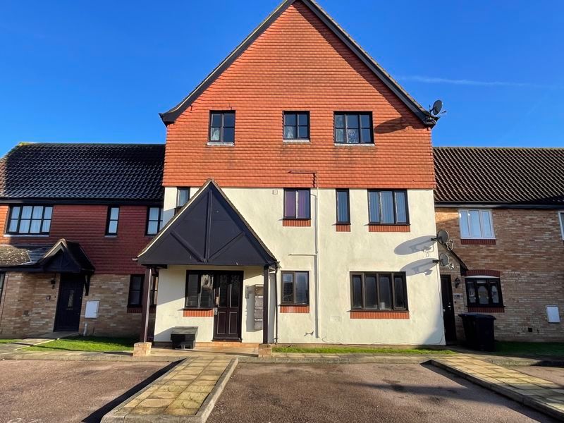 1 bed flat to rent in Aynsley Gardens, Church Langley, Harlow CM17, £